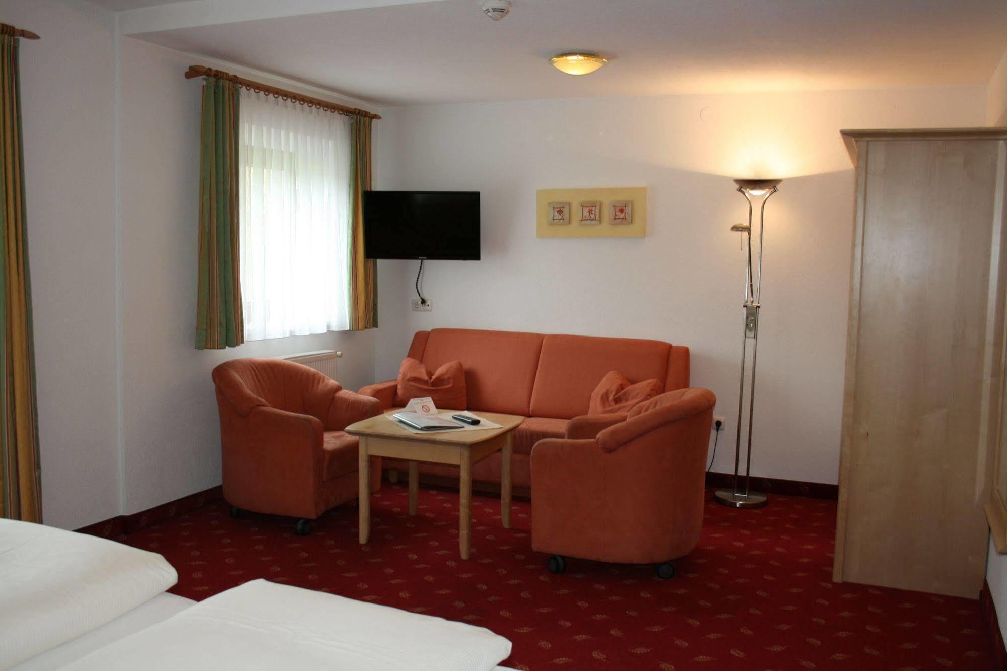 Pension Birkenhof Mayrhofen Luaran gambar